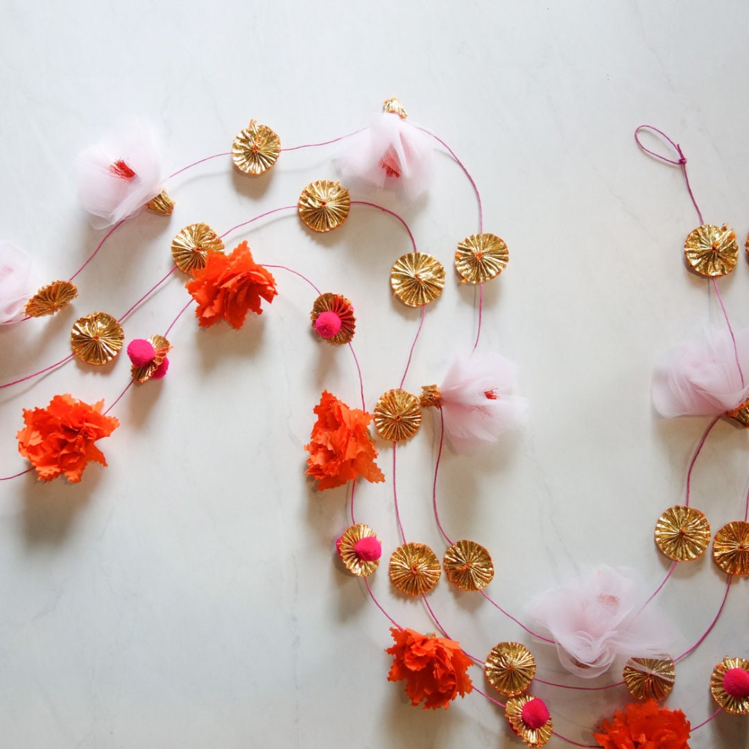 Marigold Garland in Pink (x 3)